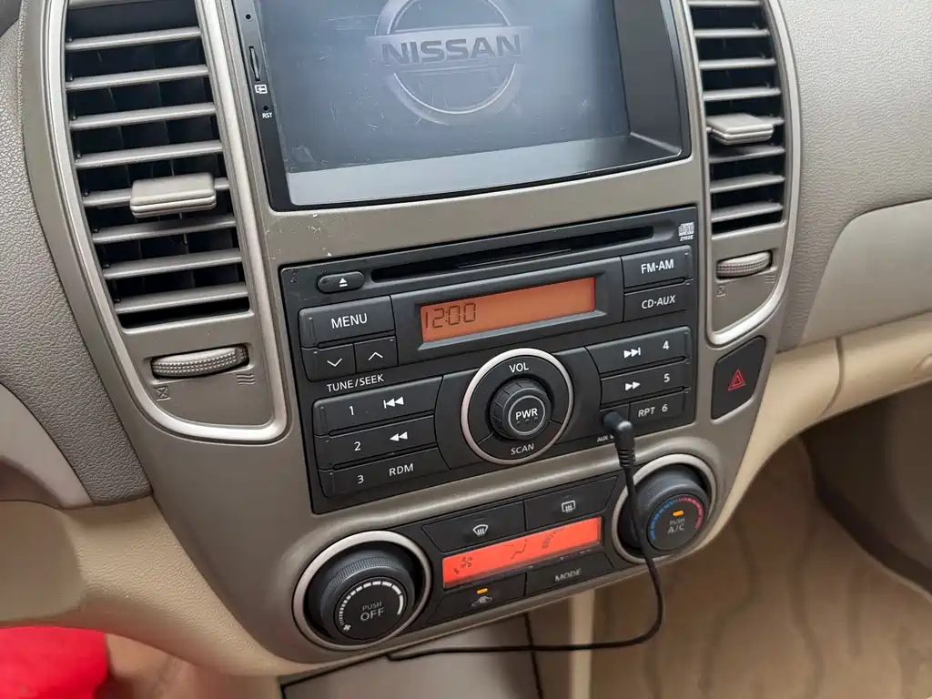 Nissan Sylphy 2014 — фото 14