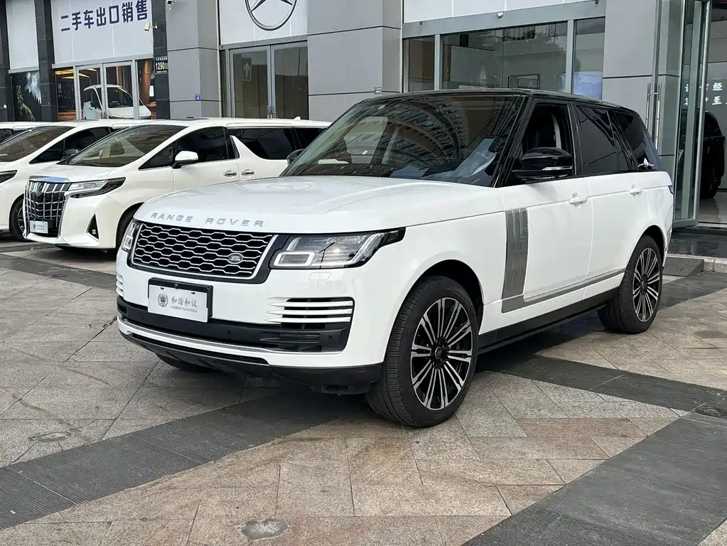 Land Rover Range Rover 2022 — фото 2