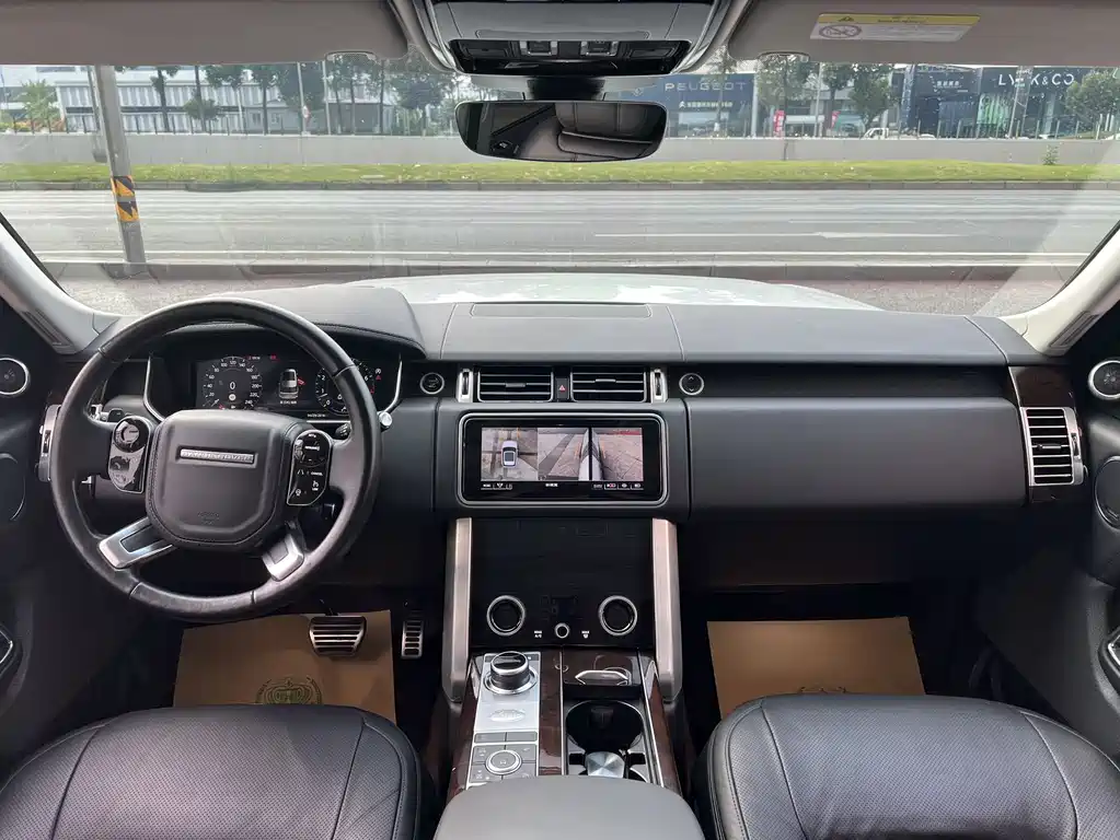 Land Rover Range Rover 2022 — фото 13