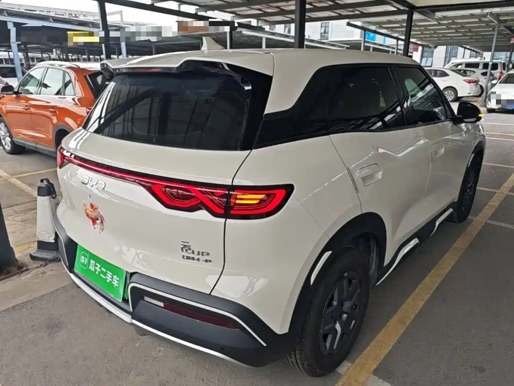 BYD Yuan UP 2025