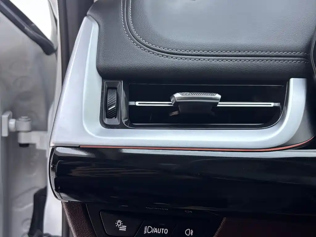 BMW X1 2023 — фото 20