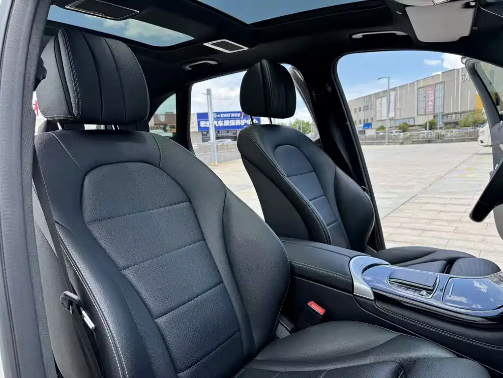 Mercedes-Benz GLC 2021 — фото 30