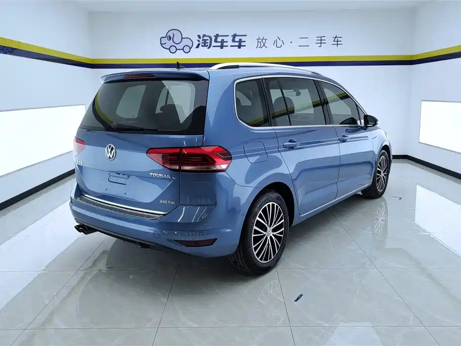 Volkswagen Touran 2016 — фото 3