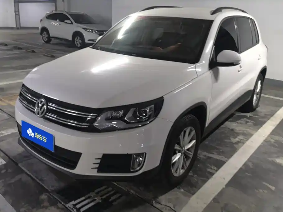Volkswagen Tiguan 2017 — фото 1