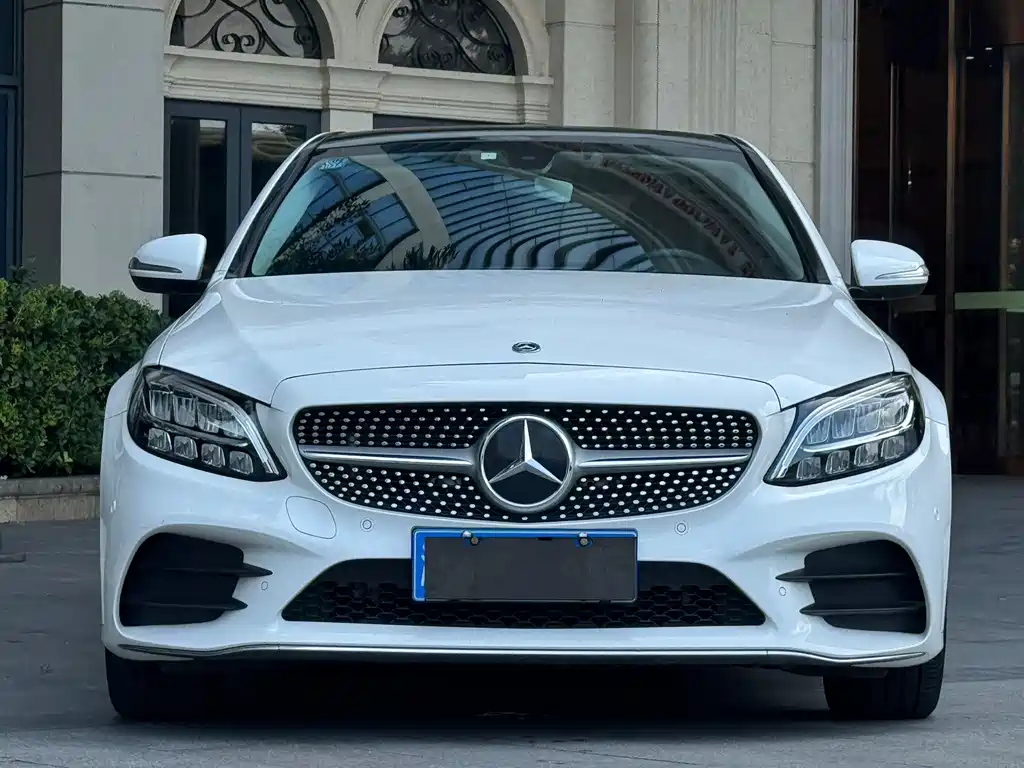 Mercedes-Benz C-Class 2020 — фото 2