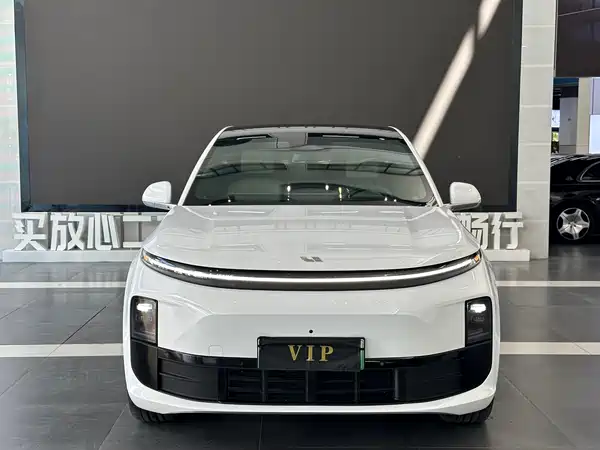 Li Auto L6 2024