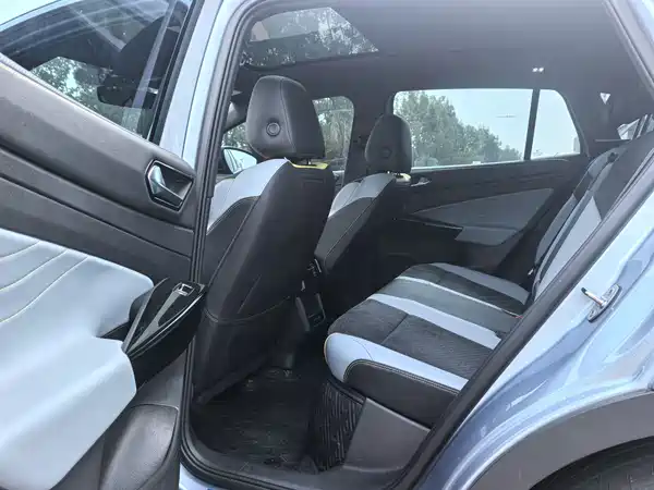 Volkswagen ID.4 X 2022