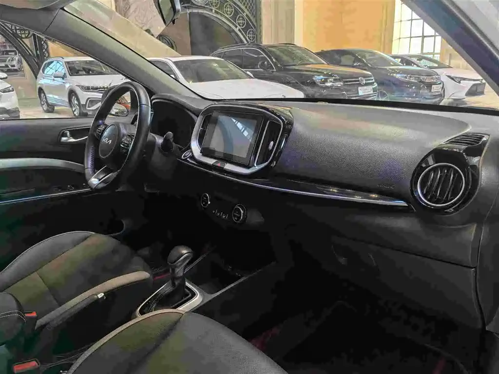 Kia KX1 2022 — фото 12