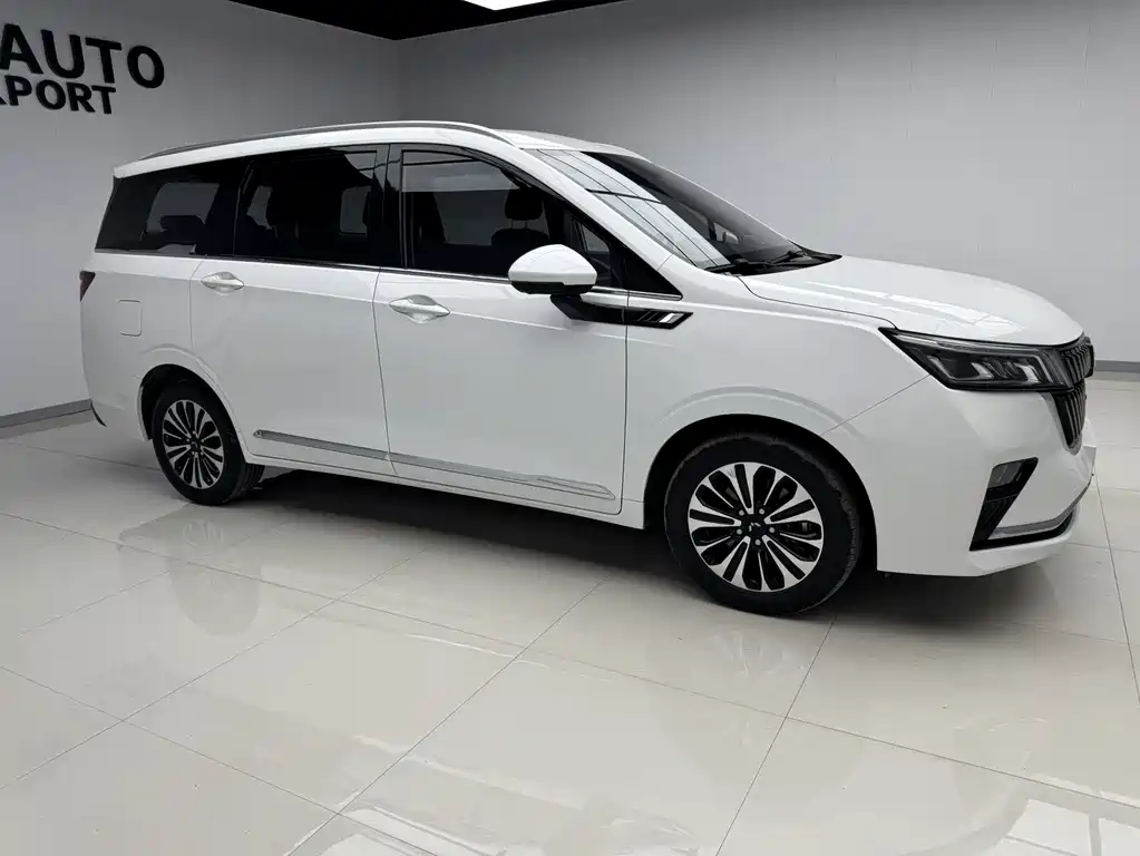 Wuling Jiachen 2022
