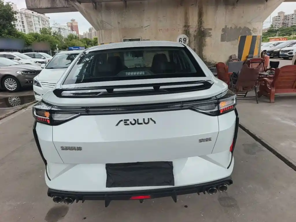 Dongfeng Yixuan 2022