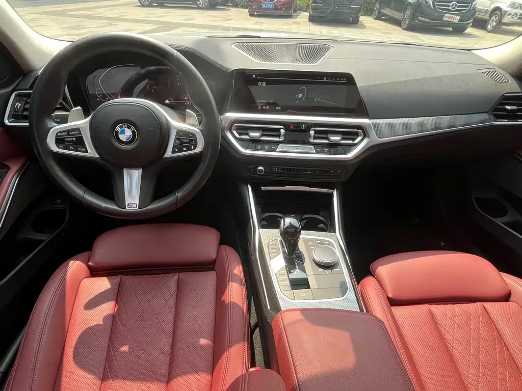 BMW 3 Series 2021 — фото 13