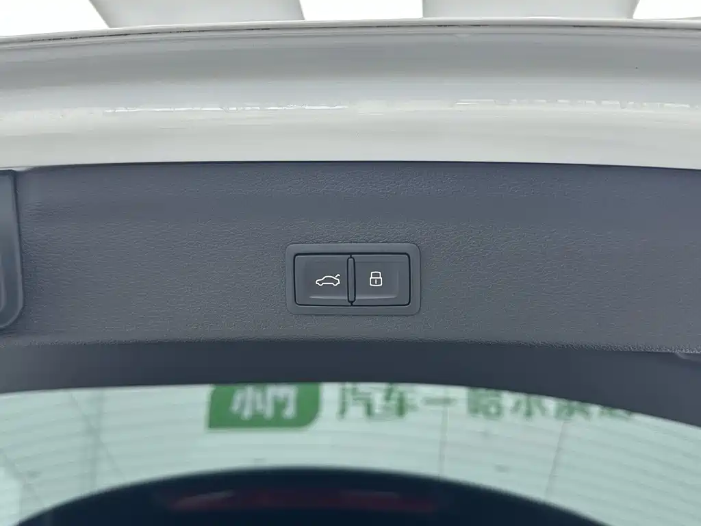 Audi Q3 2022 — фото 16