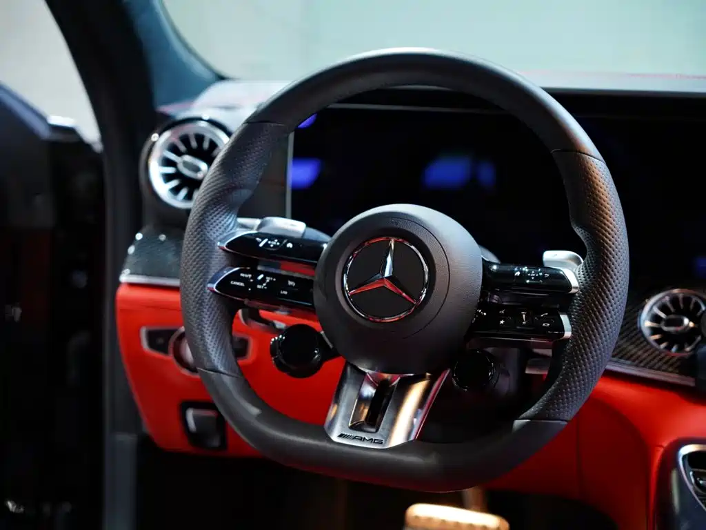 Mercedes-Benz AMG GT 2023 — фото 32