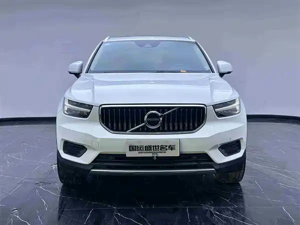 Volvo XC40 2022