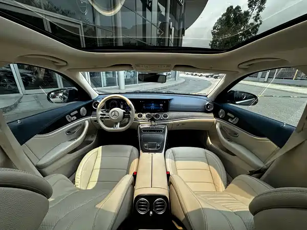 Mercedes-Benz E-Class 2023
