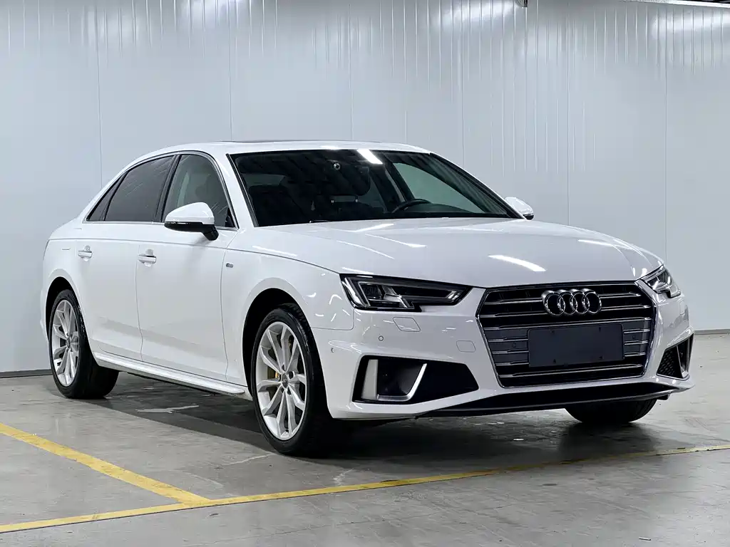 Audi A4L 2019