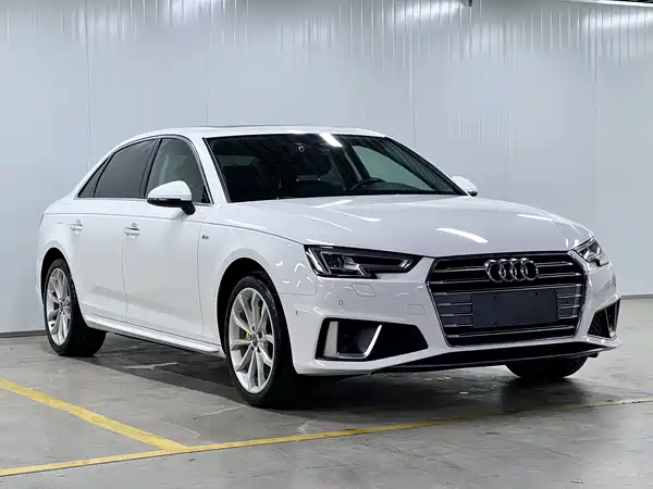 Audi A4L 2019