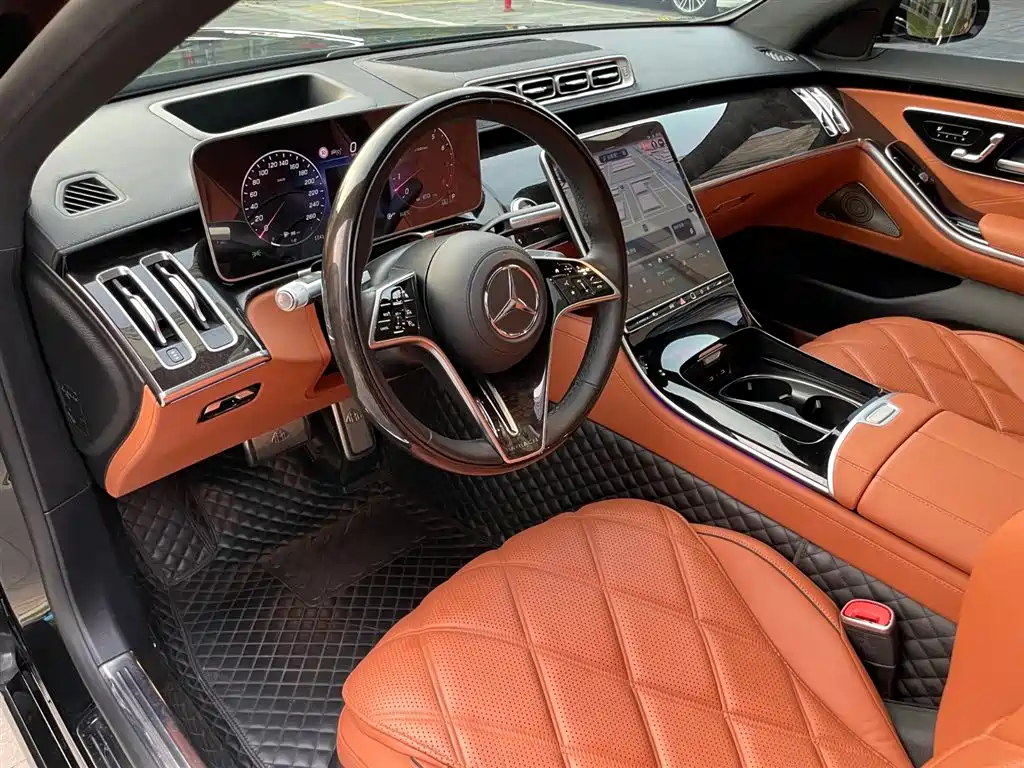 Mercedes-Benz Maybach S-Class 2022 — фото 10