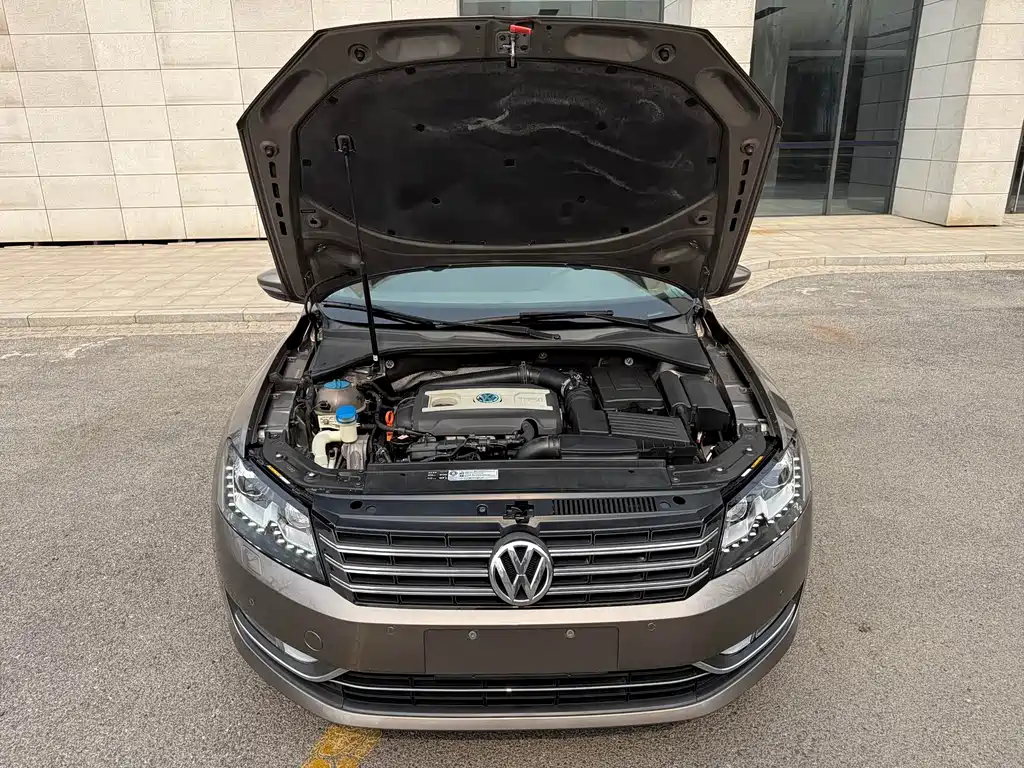 Volkswagen Passat 2015 — фото 17