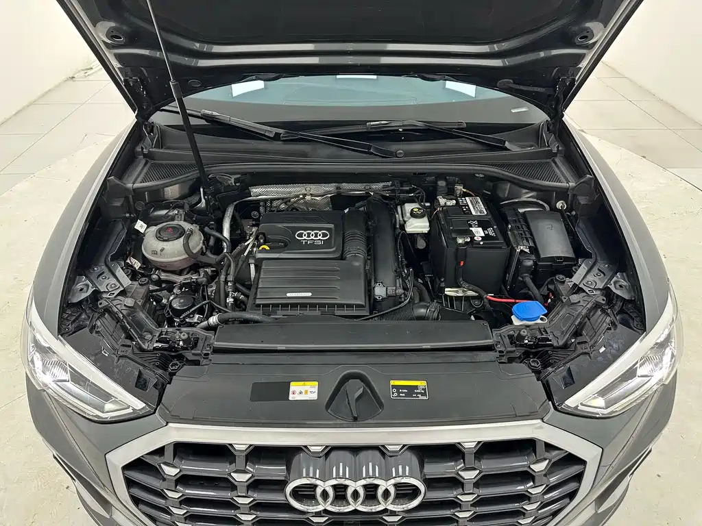 Audi Q3 2022 — фото 17