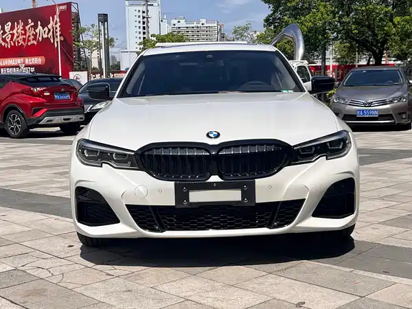 BMW 3 Series 2021