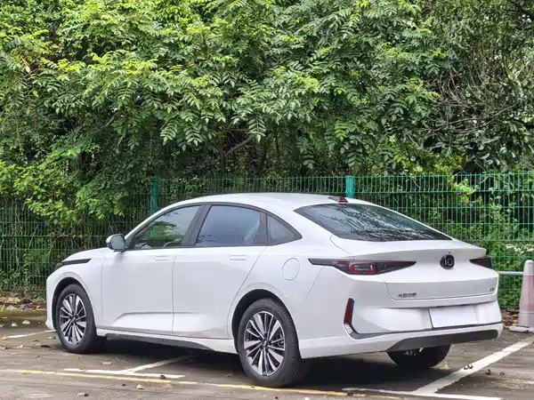 Changan Qiyuan A05 2024