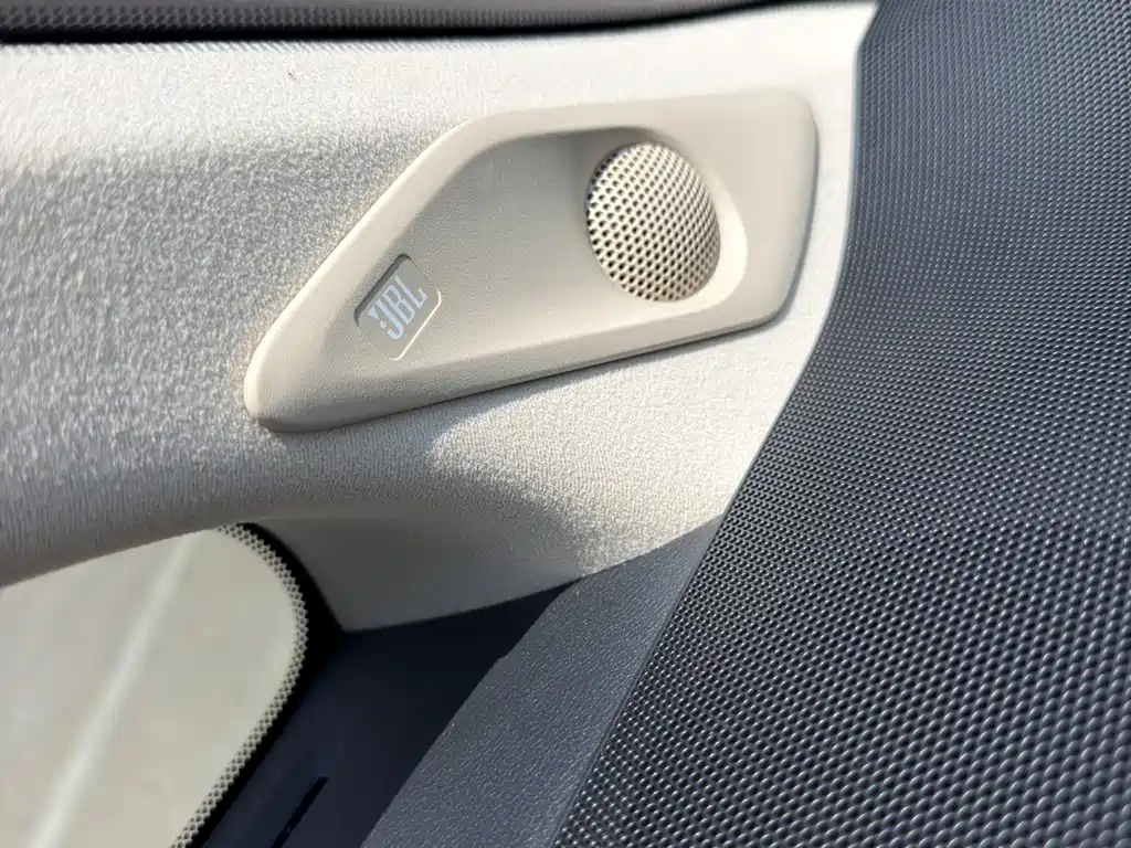 Toyota Alphard 2024 — фото 6
