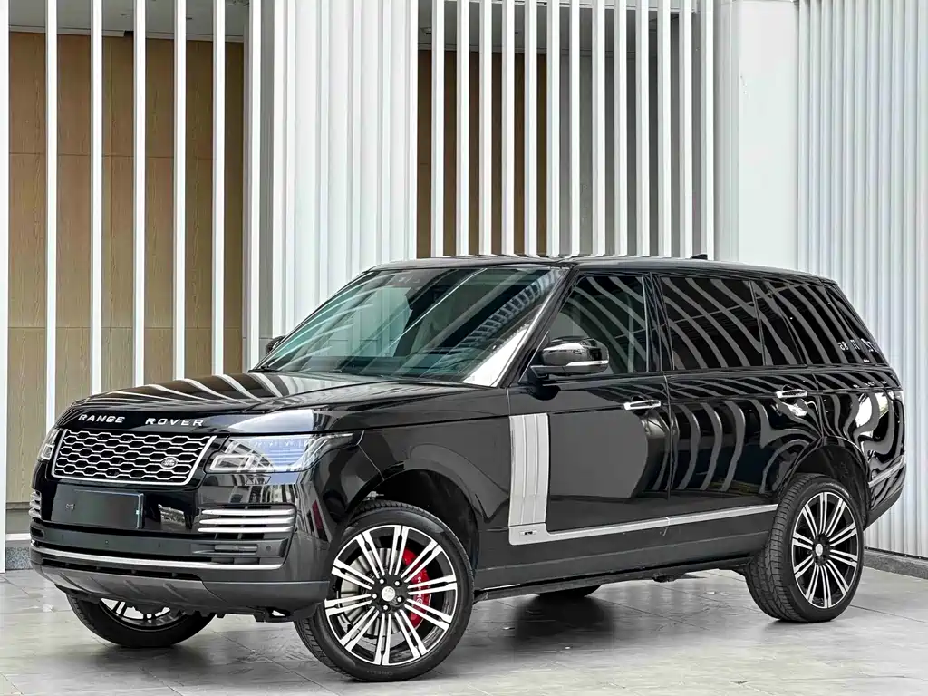 Land Rover Range Rover 2021 — фото 1