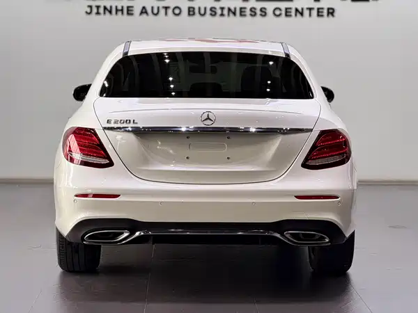 Mercedes-Benz E-Class 2018