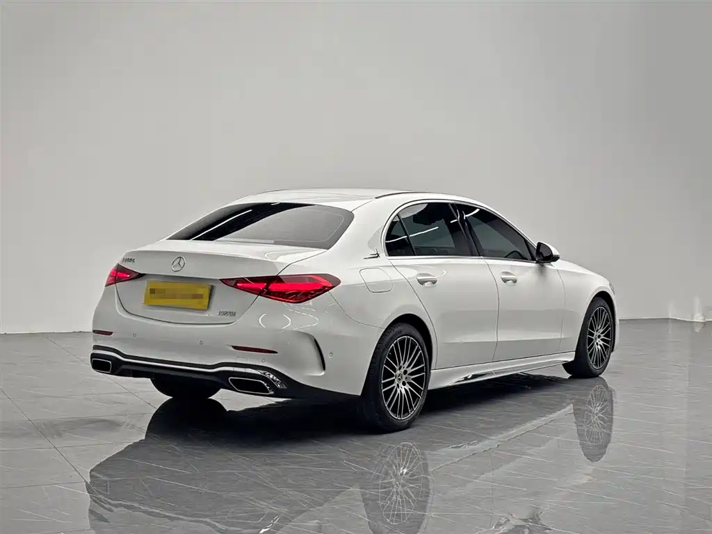 Mercedes-Benz C-Class 2023 — фото 6