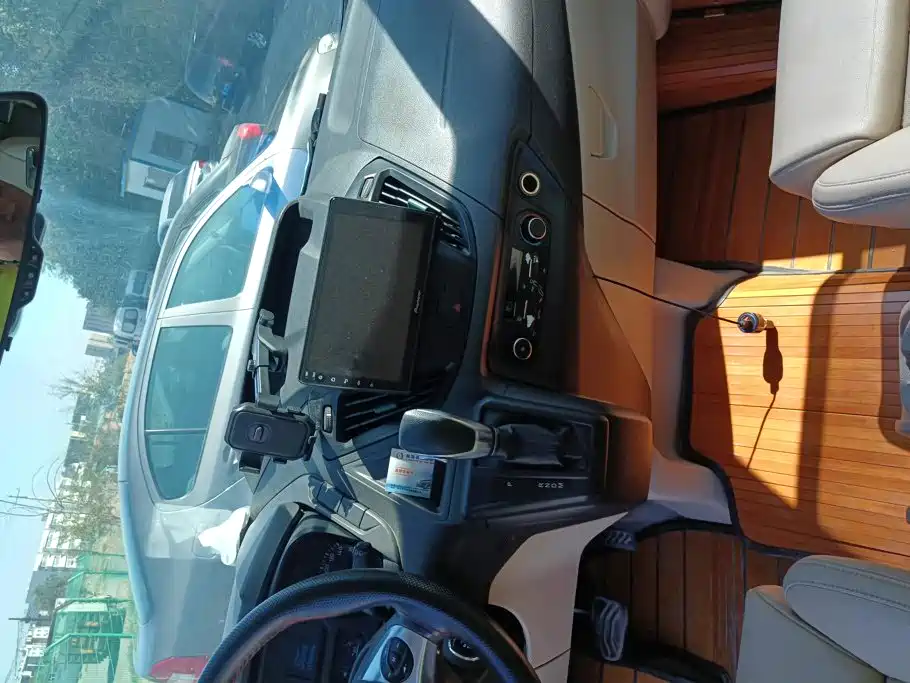 Ford Tourneo 2018 — фото 13