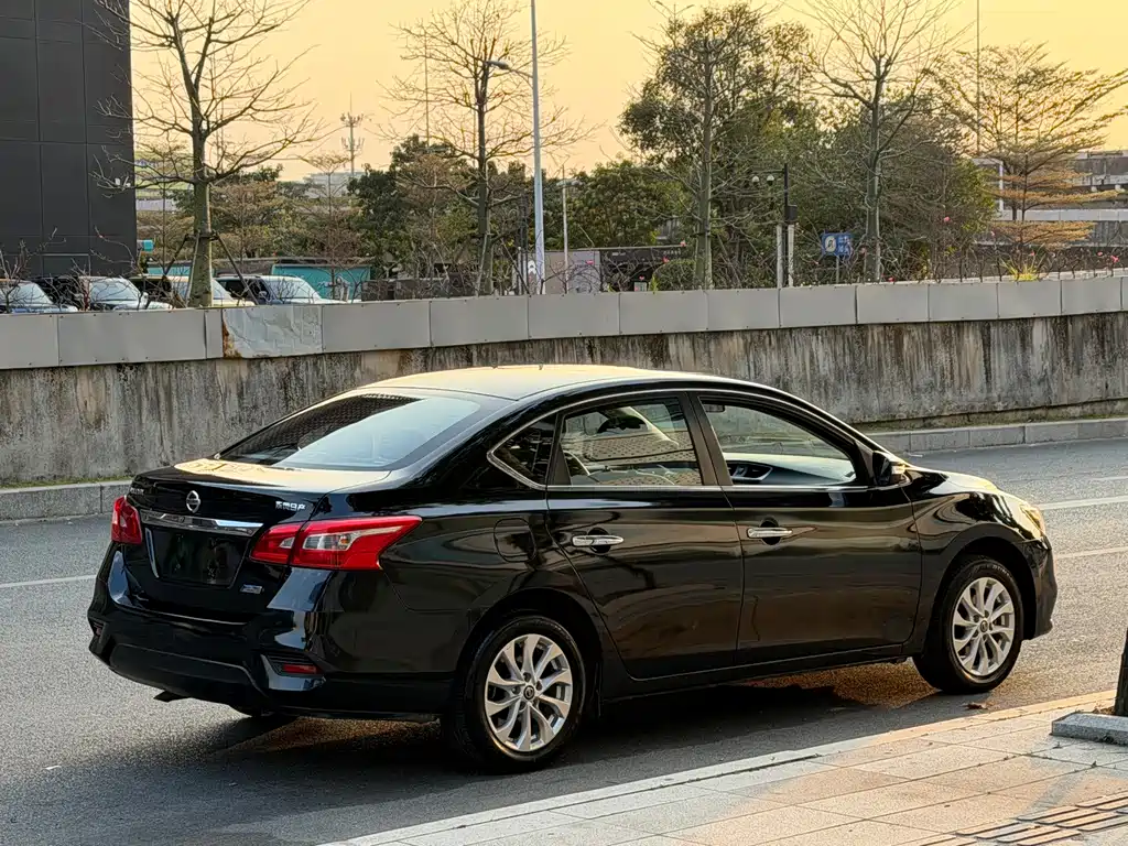 Nissan Sylphy 2017 — фото 6