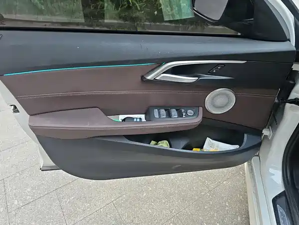 BMW 1 Series 2023