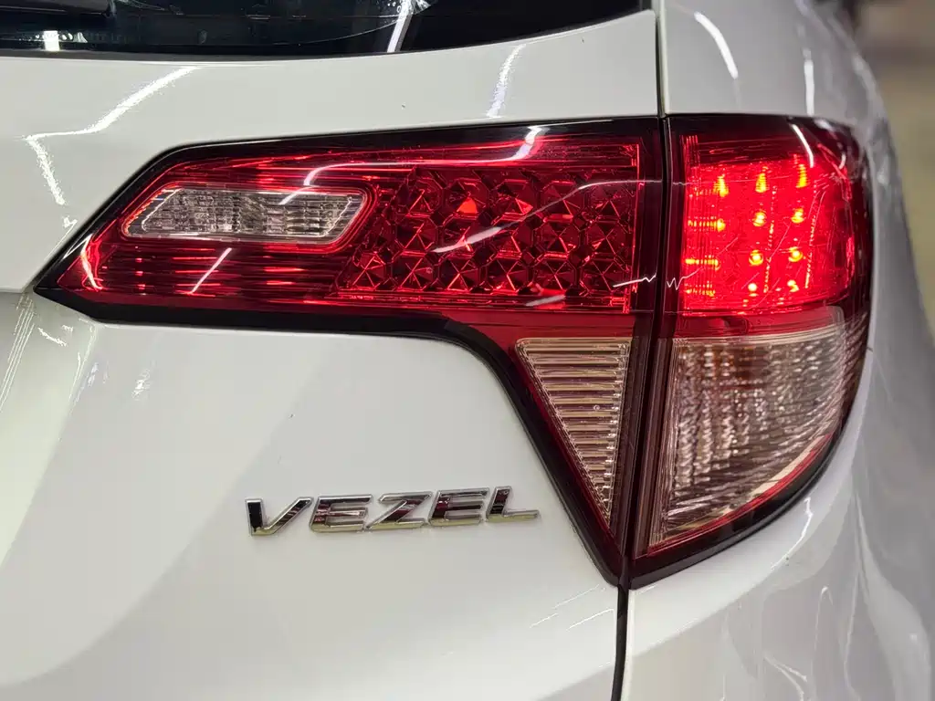 Honda Vezel 2016 — фото 14