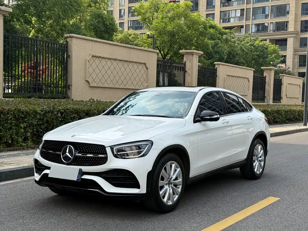 Mercedes-Benz GLC Coupe 2020 — фото 1