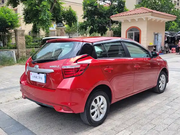 Toyota Yaris L 2016