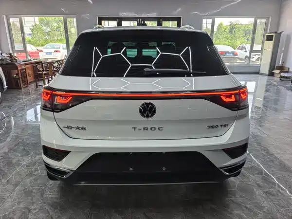 Volkswagen T-Roc 2024