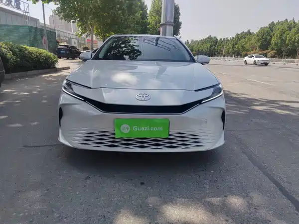Toyota Camry 2024