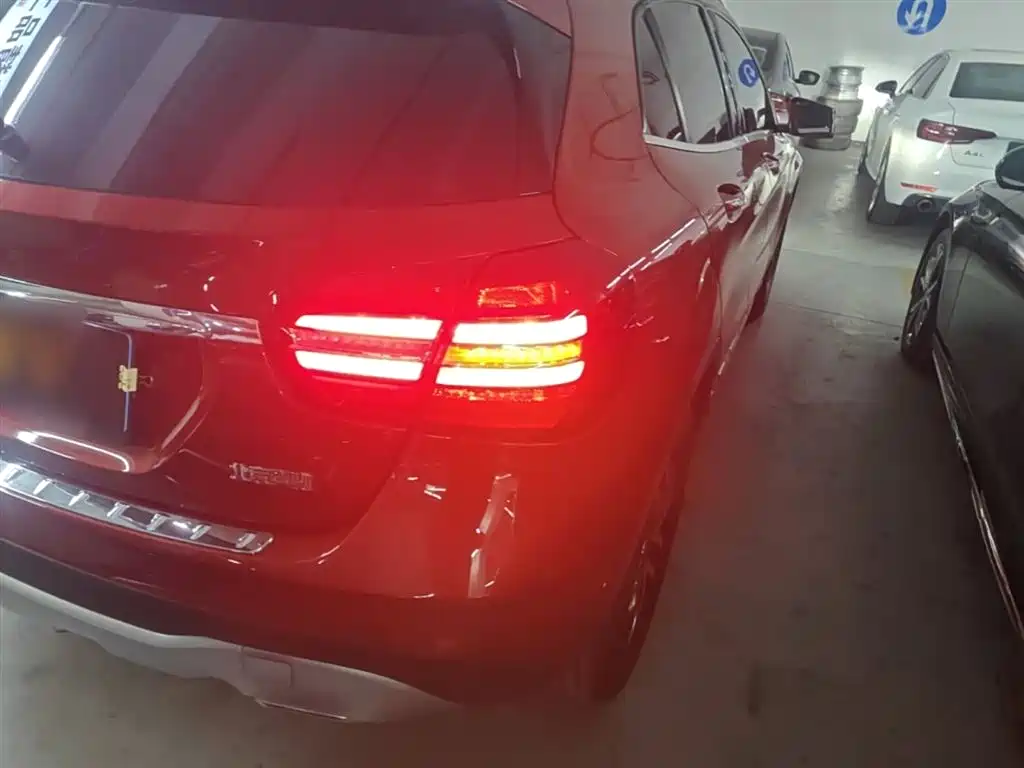 Mercedes-Benz GLA 2018 — фото 8