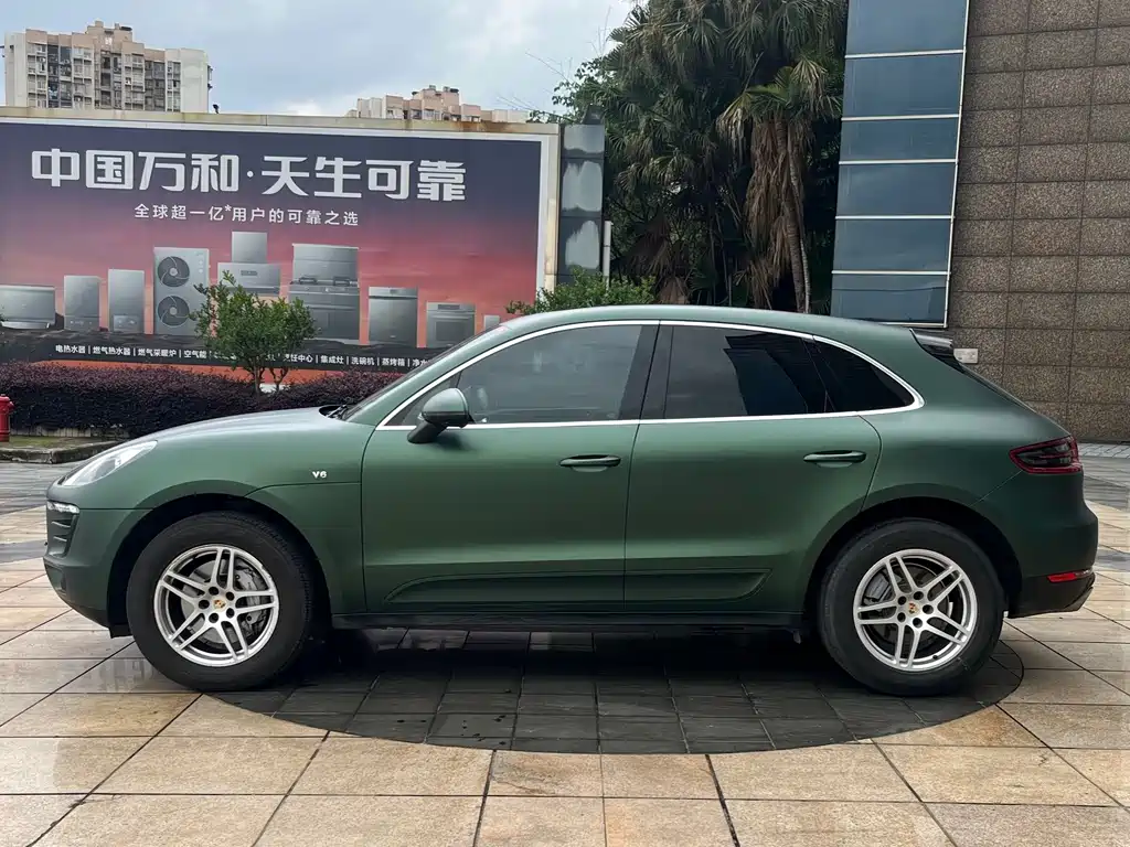 Porsche Macan 2015 — фото 15