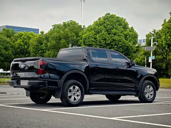 Ford Ranger 2024