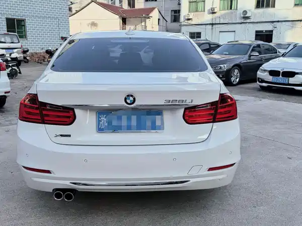 BMW 3 Series 2015