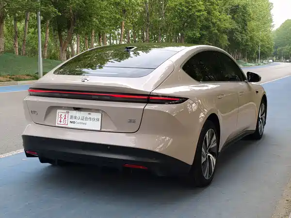NIO ET5 2024