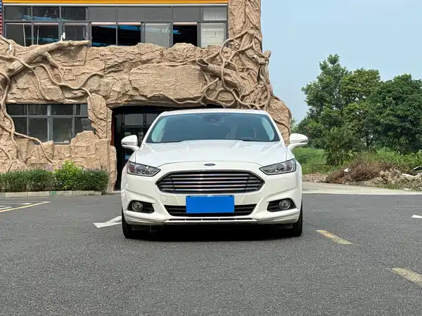 Ford Mondeo 2016