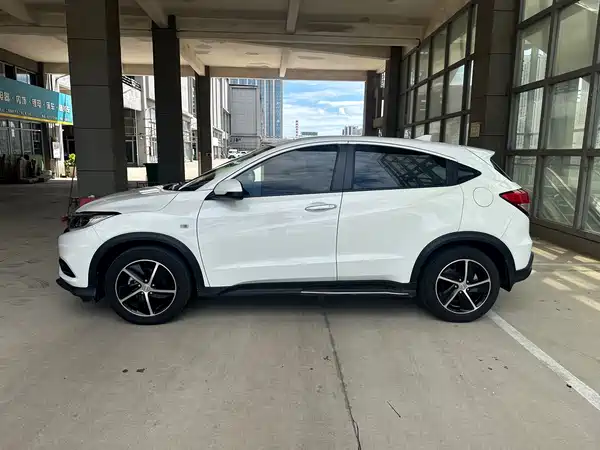 Honda Vezel 2021
