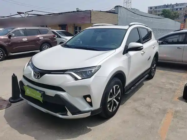 Toyota RAV4 2017
