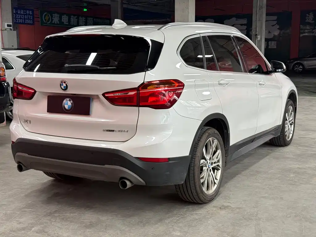BMW X1 2018 — фото 13