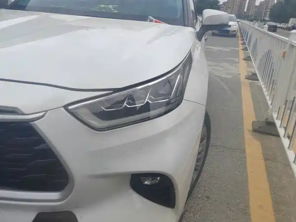 Toyota Highlander 2022