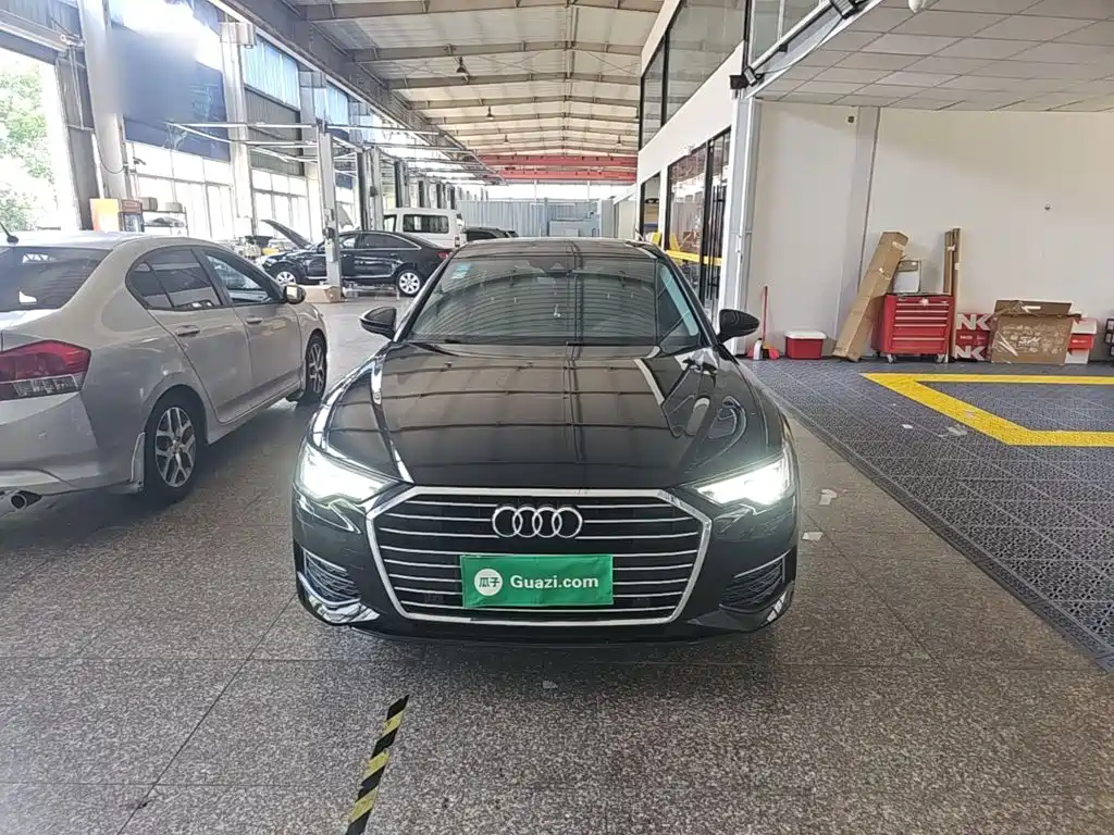 Audi A6L 2021