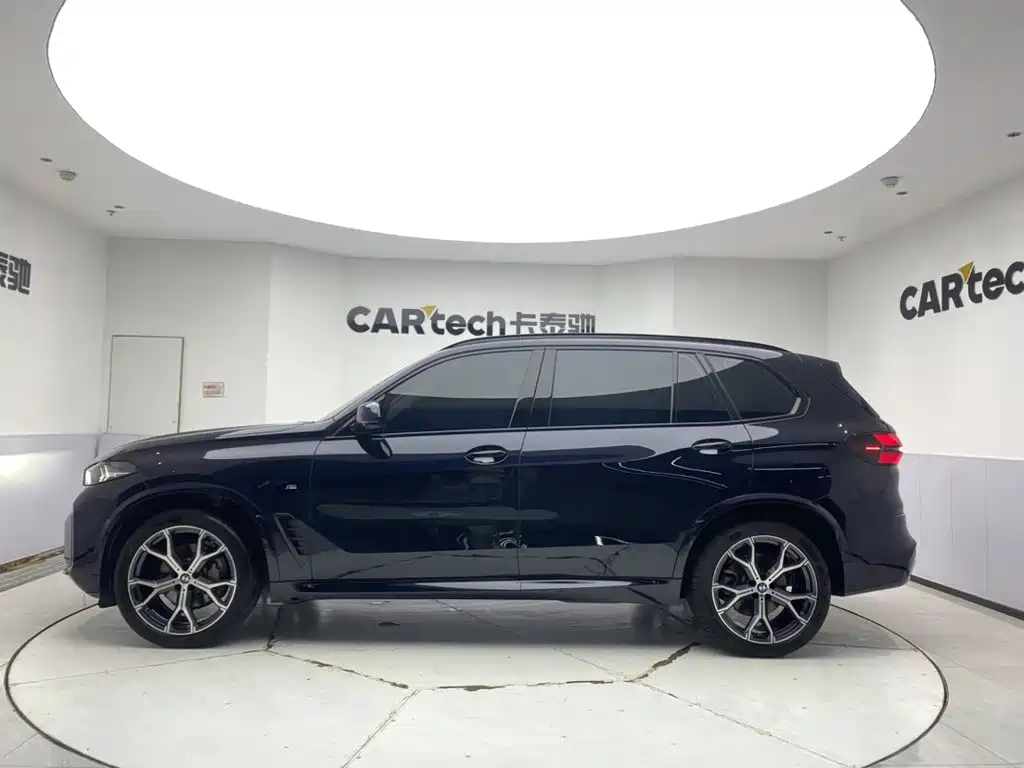 BMW X5 2024 — фото 8